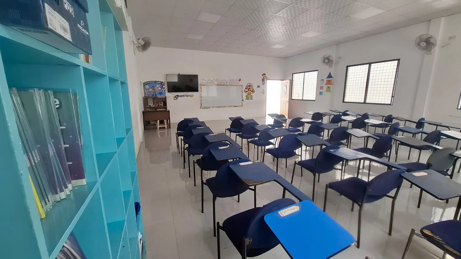 Instalaciones del campus de la Unidad Educativa Particular Abdón Calderón (16)