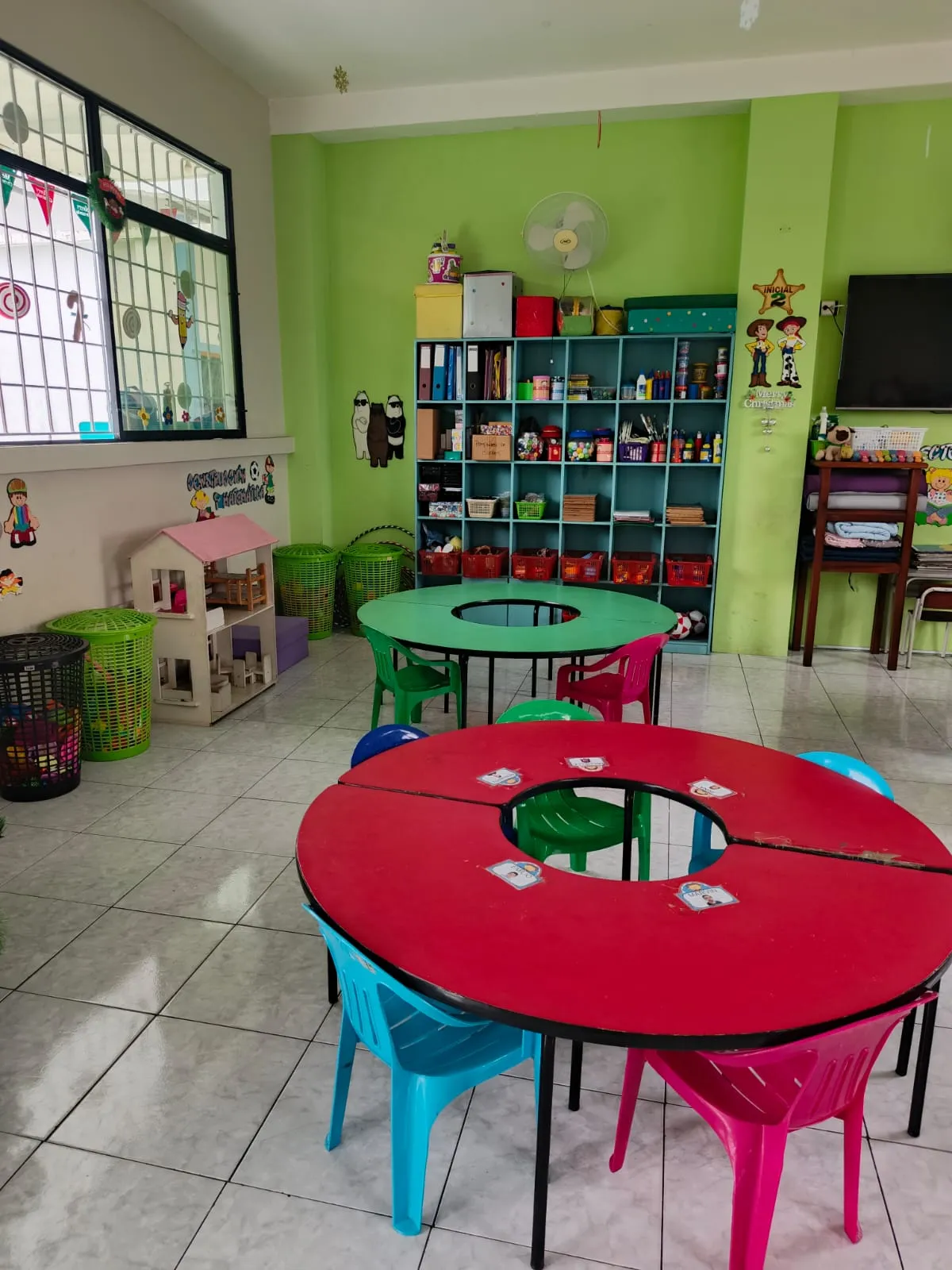 Instalaciones del campus de la Unidad Educativa Particular Abdón Calderón (18)